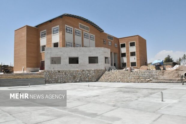 ساخت ۸۰ مدرسه در مناطق محروم ایلام